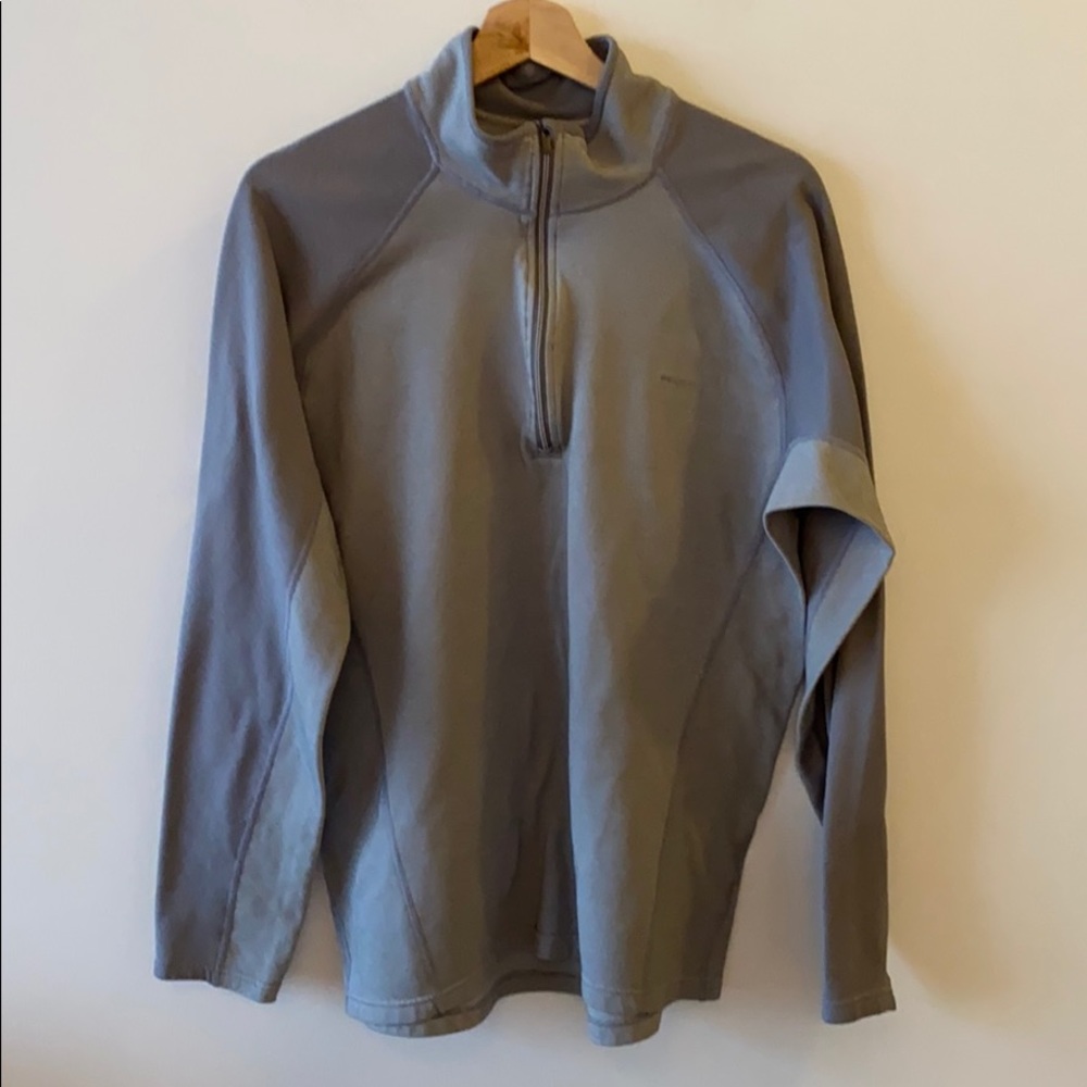 Patagonia grey capilene men’s quarter zip